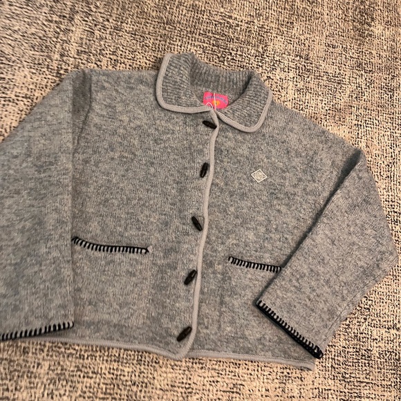 Boxy Cardigan - Picture 3 of 12